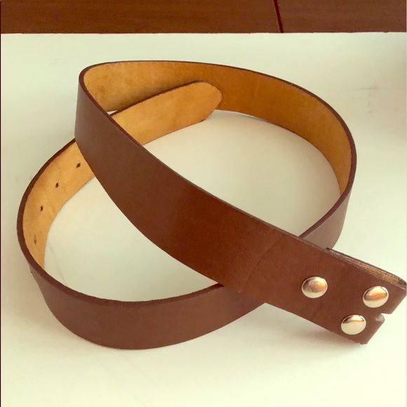 interchangeable belt buckle